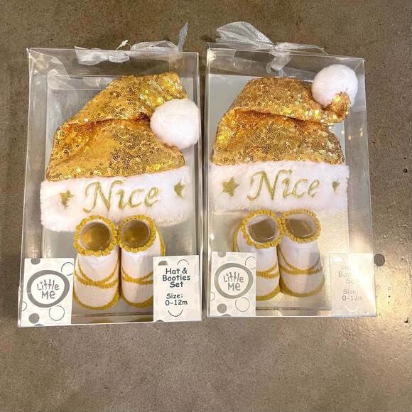 Christmas Santa hat sock Gold Nice twins infants size 0-12 Mo New Box Gift sets - Picture 1 of 5